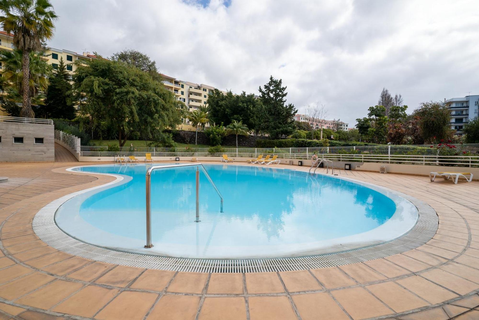 Green Park Ajuda Apartment Фуншал Экстерьер фото